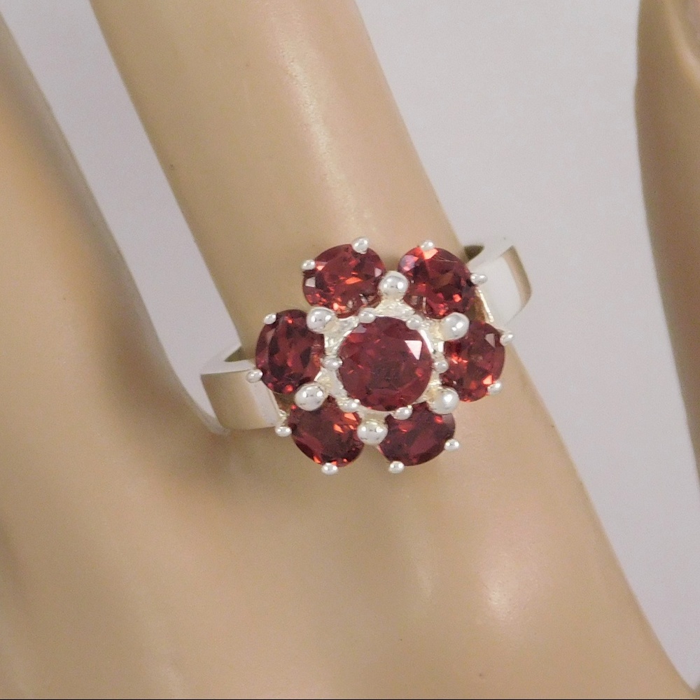 Retro Cz Ruby Sterling Silver Cluster Ring Sz.7 - image 1